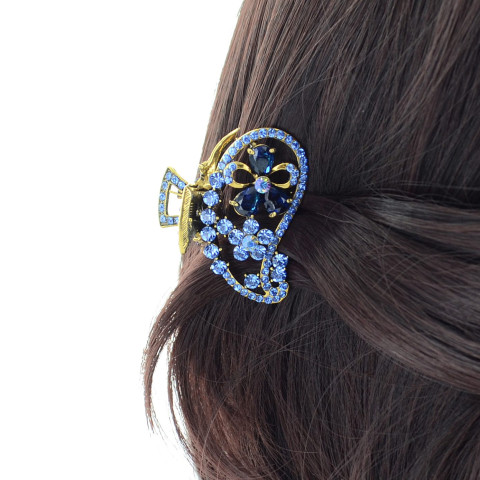 Luxurious Cubiczirconia Flower Barrette Luxurious Cubiczirconia Flower Barrette