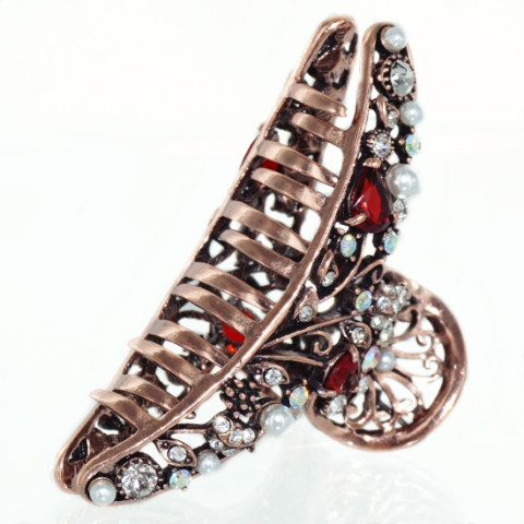 Vintage Inspired Cubiczirconia Hair Jaw. Vintage Inspired Cubiczirconia Hair Jaw.