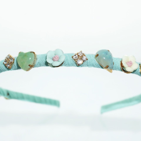 Handcrafted Gemstone,Crys, RED Handcrafted Gemstone,Crys, RED