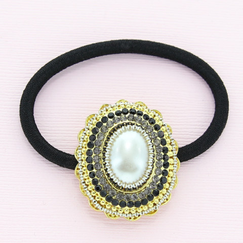 Crystal & Pearl Ponytial Holder Crystal & Pearl Ponytial Holder