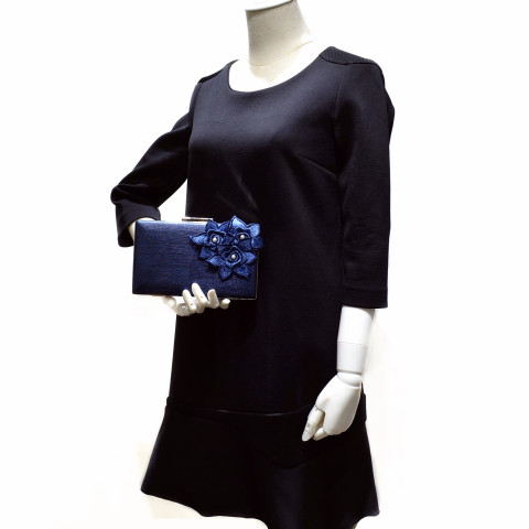 Elegant Flower-embellished Clutch Elegant Flower-embellished Clutch