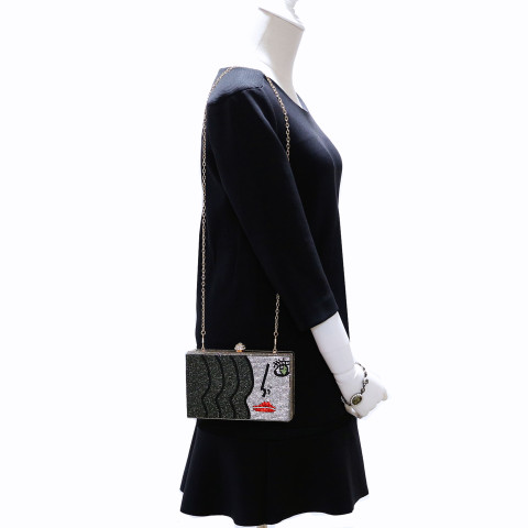 Crystal-Embellished Rhinestone Face Clutch Bag Crystal-Embellished Rhinestone Face Clutch Bag